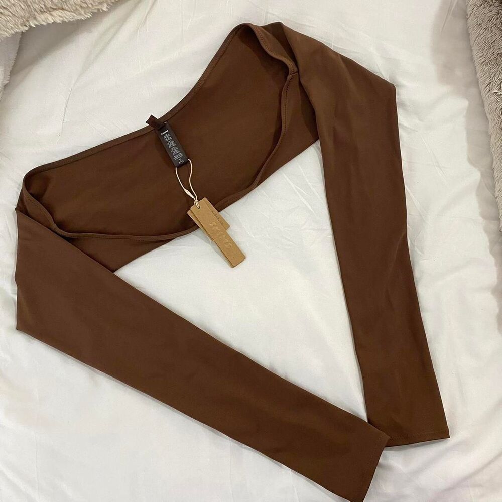 Skims Cocoa Shrug Cardigan - Picture 1 of 3